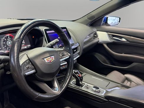 Used 2021 Cadillac CT5 V w/ Premium Package RWD image 16