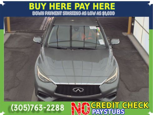 Used 2017 INFINITI QX30 FWD image 5