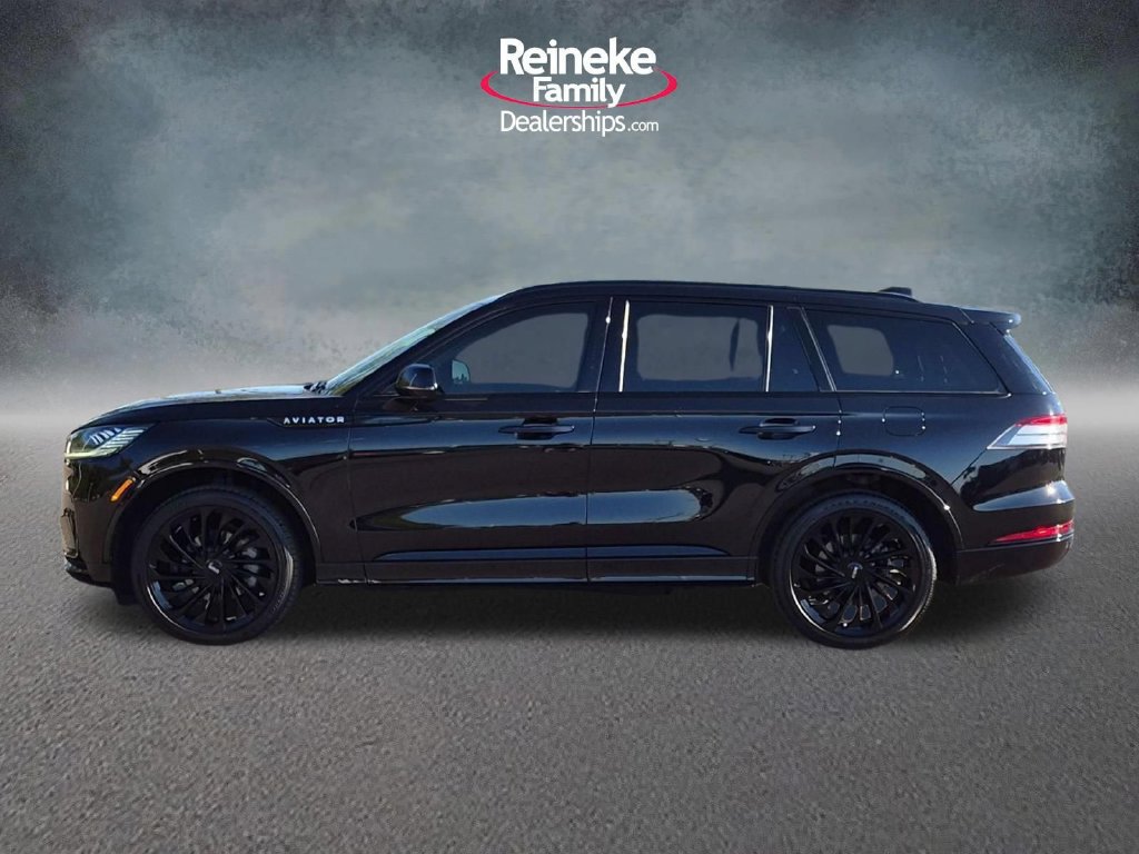 Used 2026 Lincoln Aviator Reserve w/ Jet Appearance Package AWD/4WD image 10