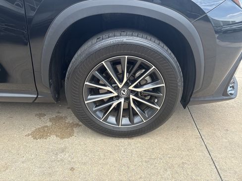 Used 2023 Lexus NX 350 AWD image 13