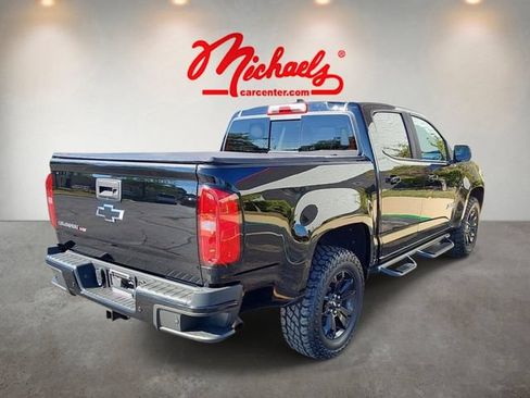 Used 2020 Chevrolet Colorado Z71 w/ Z71 Midnight Edition AWD/4WD image 5