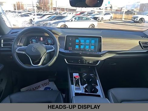 Used 2025 Volkswagen Atlas SEL image 19