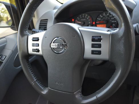 Used 2018 Nissan Frontier SV w/ Value Truck Package AWD/4WD image 21