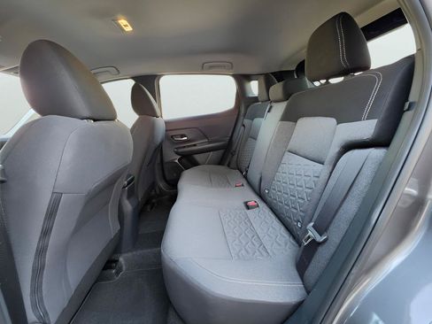 Used 2025 Nissan Kicks SV FWD image 15