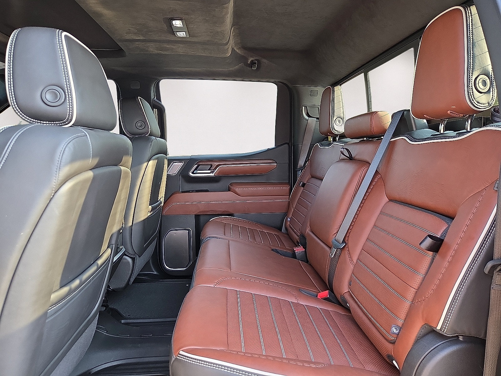 Used 2025 GMC Sierra 1500 Denali Ultimate AWD/4WD image 10