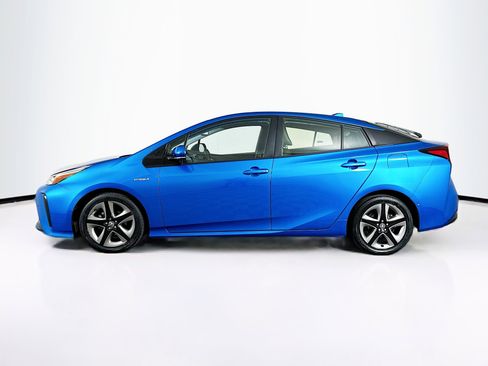 Used 2019 Toyota Prius XLE w/ Carpet Mat Package FWD image 4