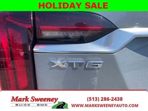 Used 2024 Cadillac XT6 Premium Luxury image 9