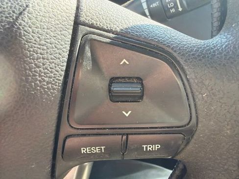 Used 2015 Kia Rio LX FWD image 29