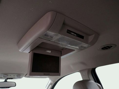 Used 2015 Chevrolet Traverse LT FWD image 20