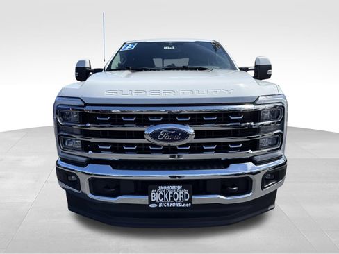Used 2023 Ford F350 Lariat AWD/4WD image 2