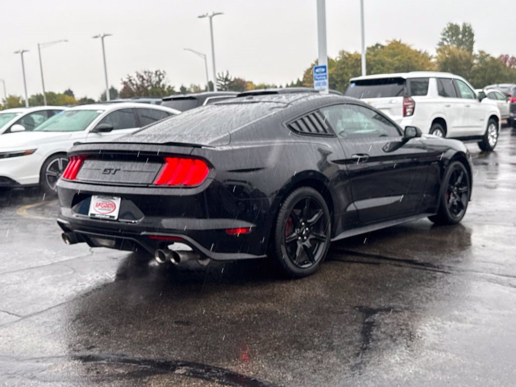 Used 2018 Ford Mustang GT Premium w/ Black Accent Package RWD image 11