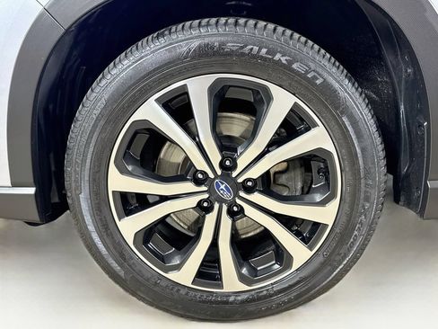 Certified 2024 Subaru Forester Limited w/ Convenience Package AWD/4WD image 28