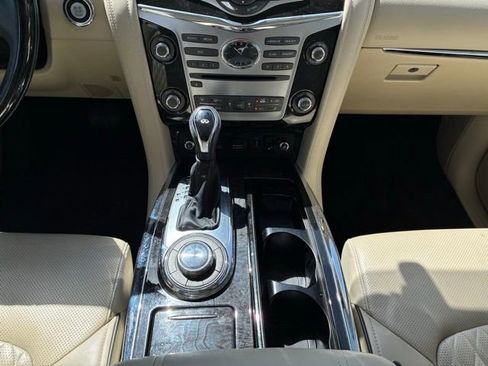 Used 2018 INFINITI QX80 4WD w/ Deluxe Technology Package image 18