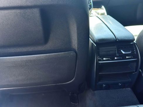 Used 2018 BMW 530i RWD image 10