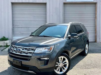 Used 2018 Ford Explorer XLT w/ Equipment Group 202A