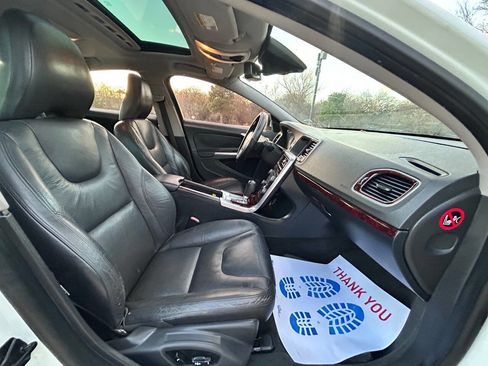 Used 2012 Volvo S60 T5 image 15