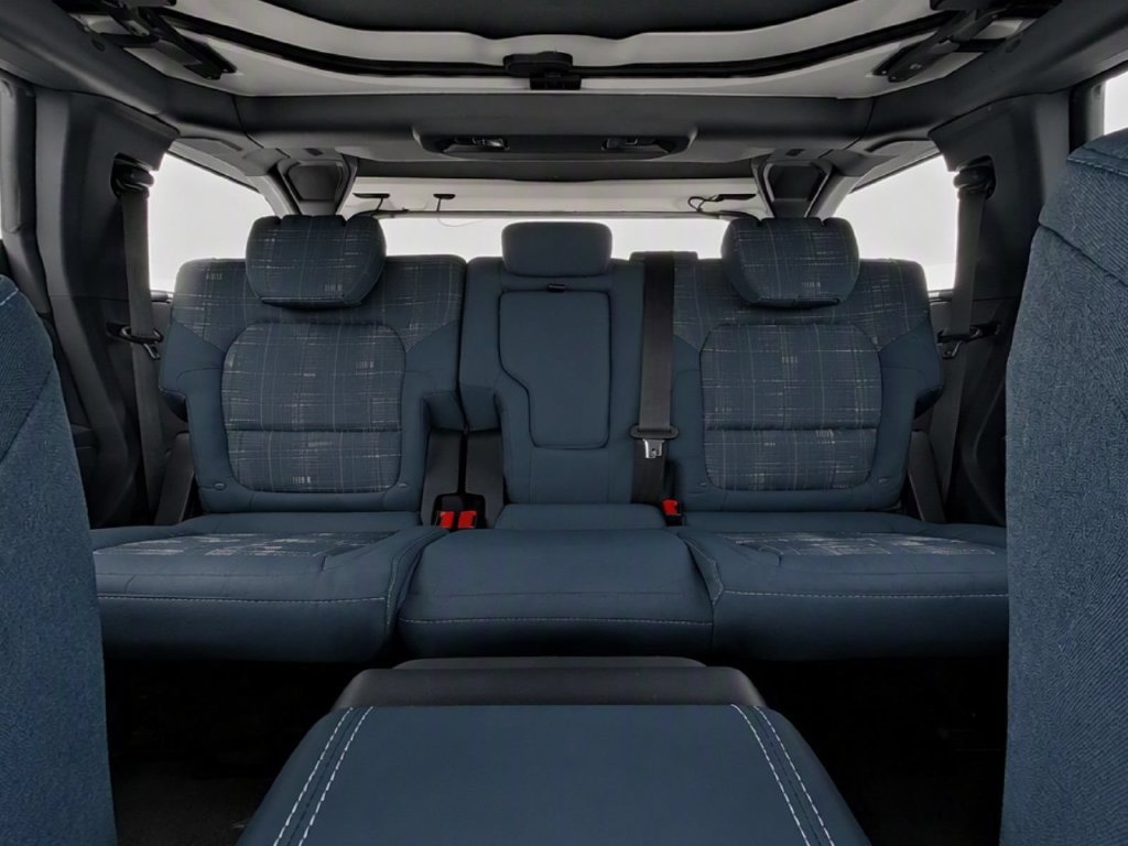 New 2026 Ford Bronco Heritage Edition AWD/4WD image 18
