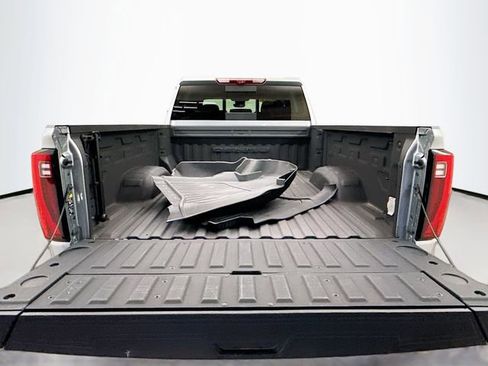 Used 2024 GMC Sierra 2500 Denali Ultimate w/ Max Trailering Package image 29