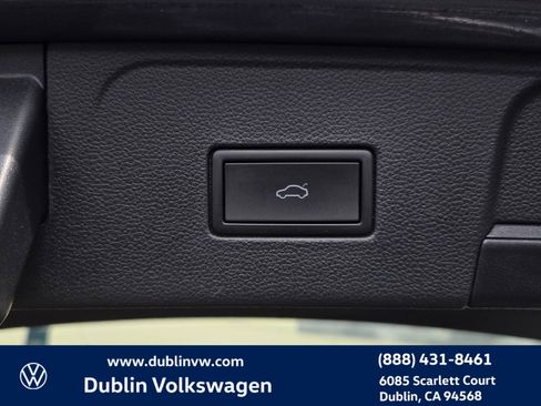 Certified 2023 Volkswagen Atlas SE w/ Panoramic Sunroof Package image 28