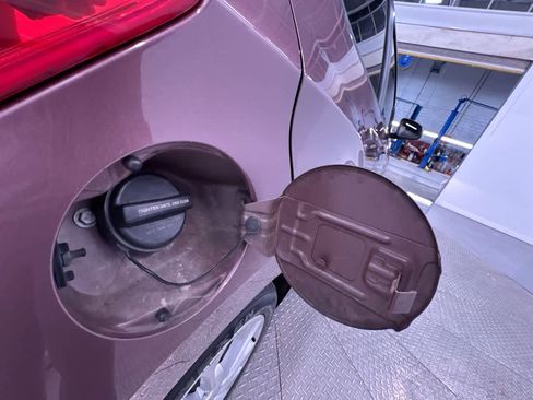 Used 2019 Chevrolet Spark LT image 37