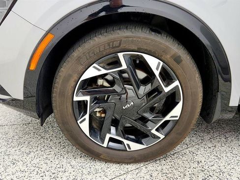 Used 2023 Kia Sportage SX FWD image 9