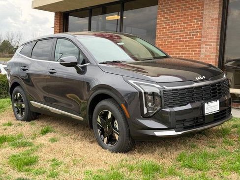 New 2026 Kia Sportage X-Line AWD/4WD image 1
