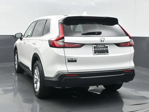 Certified 2025 Honda CR-V EX image 6