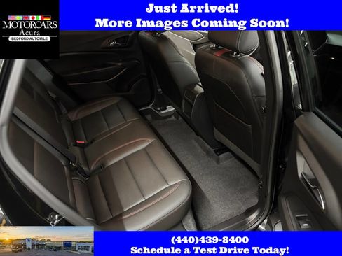 Used 2025 Chevrolet Trax RS FWD image 17