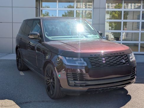Used 2018 Land Rover Range Rover HSE AWD/4WD image 3