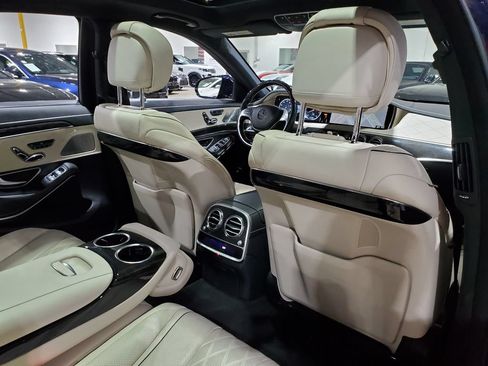 Used 2017 Mercedes-Benz S 550 4MATIC Sedan image 24