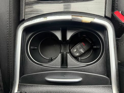 Used 2018 Chrysler 300 Touring w/ Chrome Appearance Package image 20