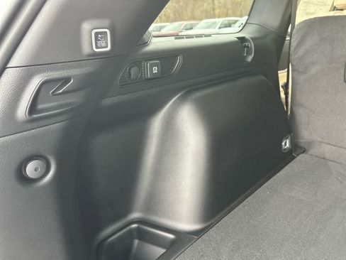 New 2025 Jeep Grand Cherokee Limited w/ Luxury Tech Group II image 34