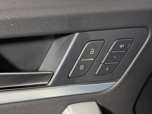 Used 2025 Audi Q5 2.0T Premium Plus image 21