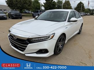 Used 2022 Honda Accord Touring video 1