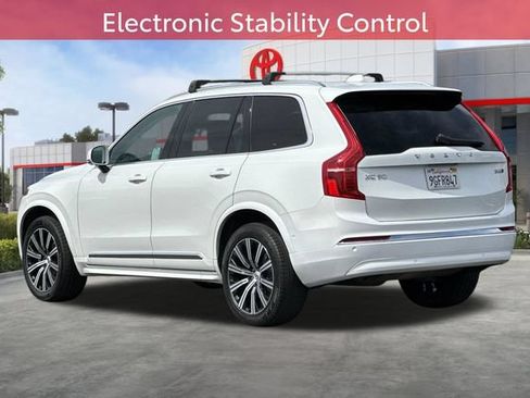Used 2023 Volvo XC90 B5 Plus AWD/4WD image 7