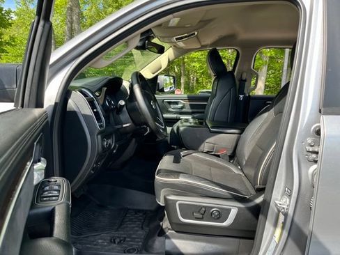 Used 2021 RAM 1500 Laramie AWD/4WD image 15