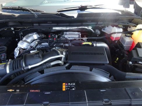 Used 2023 GMC Sierra 2500 AT4 w/ AT4 Premium Plus Package image 13