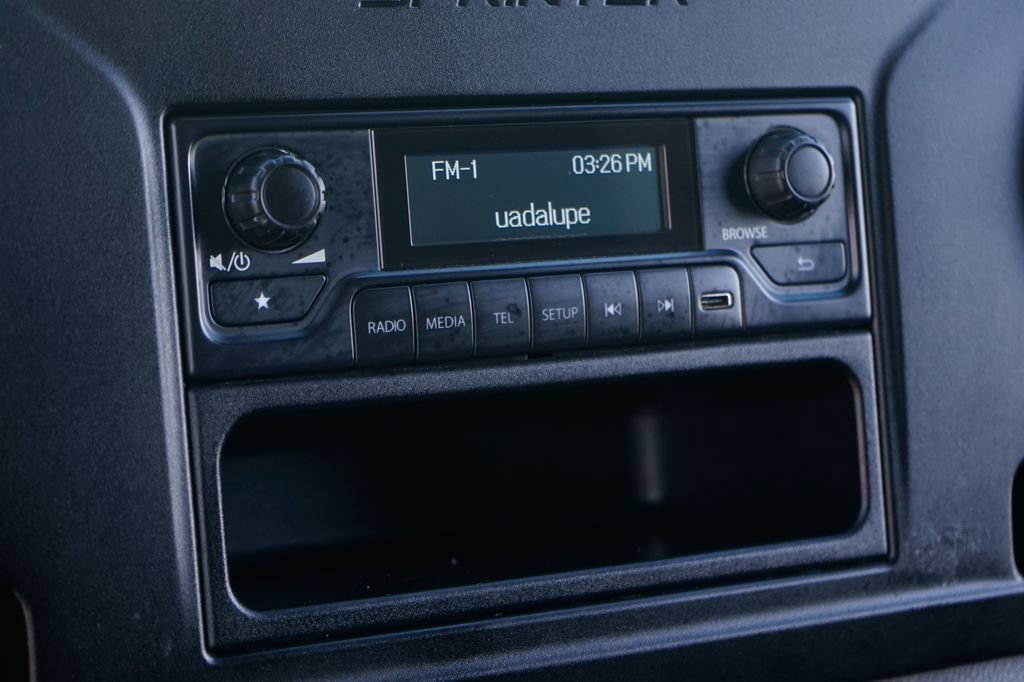 Used 2020 Mercedes-Benz Sprinter 1500 image 28