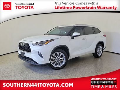Used 2023 Toyota Highlander Limited