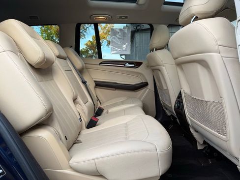 Used 2019 Mercedes-Benz GLS 450 4MATIC image 15