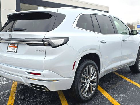 New 2026 Buick Enclave Avenir w/ Super Cruise Package image 9