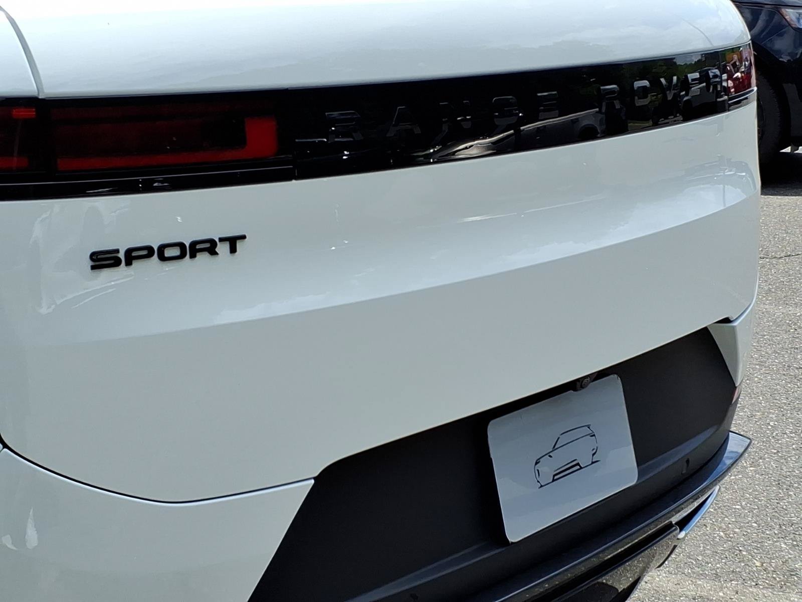 New 2026 Land Rover Range Rover Sport SE AWD/4WD image 18