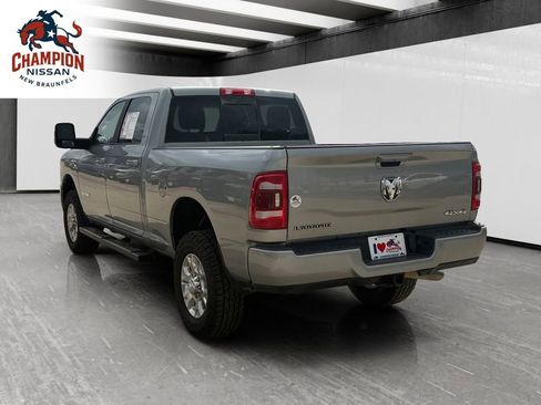 Used 2024 RAM 2500 Laramie AWD/4WD image 3