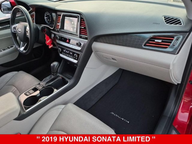 Used 2019 Hyundai Sonata Limited FWD image 38