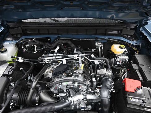 New 2025 Ford Bronco 2-Door image 11