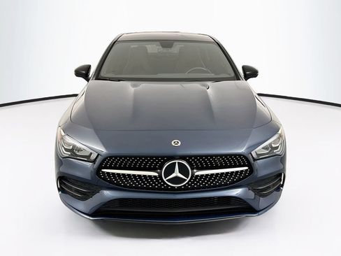 Used 2021 Mercedes-Benz CLA 250 image 2