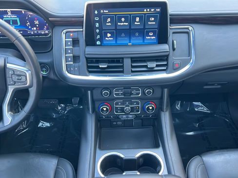 Used 2023 Chevrolet Tahoe Z71 w/ Luxury Package image 12