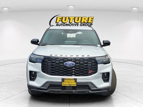 New 2026 Ford Explorer ST w/ Sun And Sound Package AWD/4WD image 3