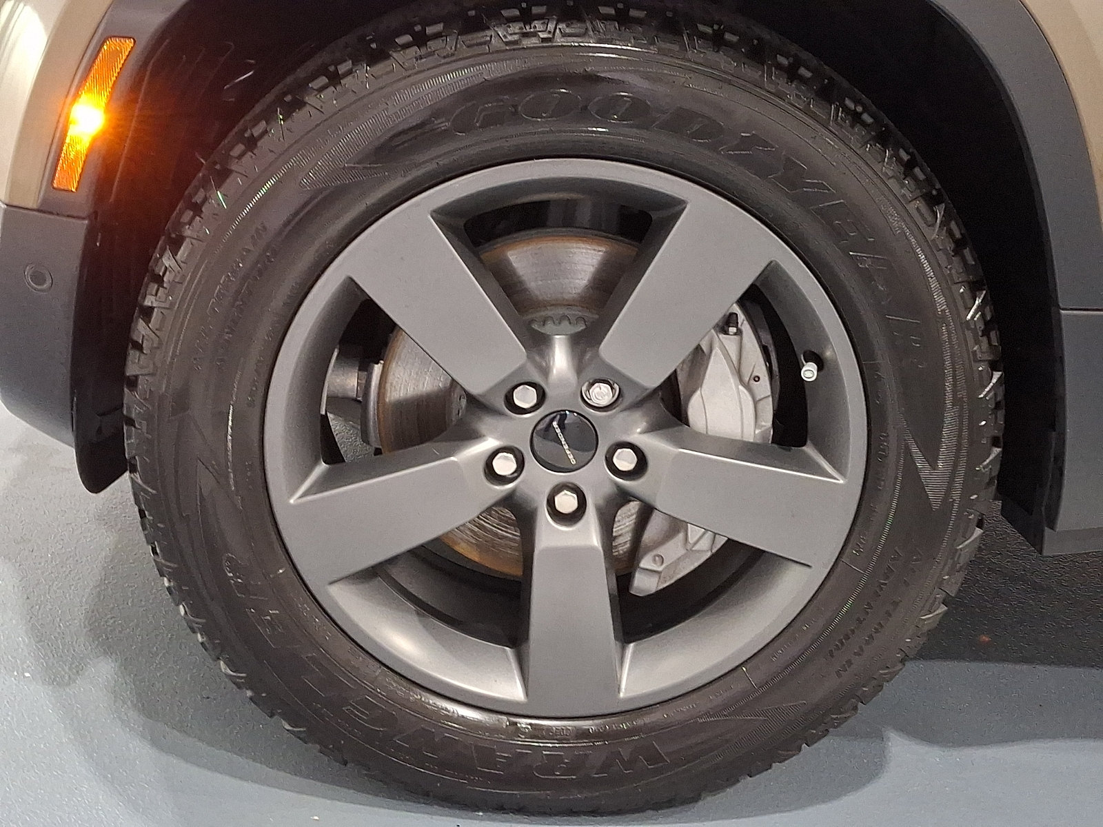 Certified 2026 Land Rover Defender 110 S AWD/4WD image 7