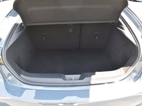 Used 2020 MAZDA MAZDA3 AWD Hatchback w/ Premium Pkg image 10